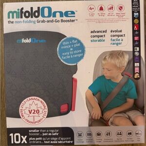 Mifold One Booster Seat (new)